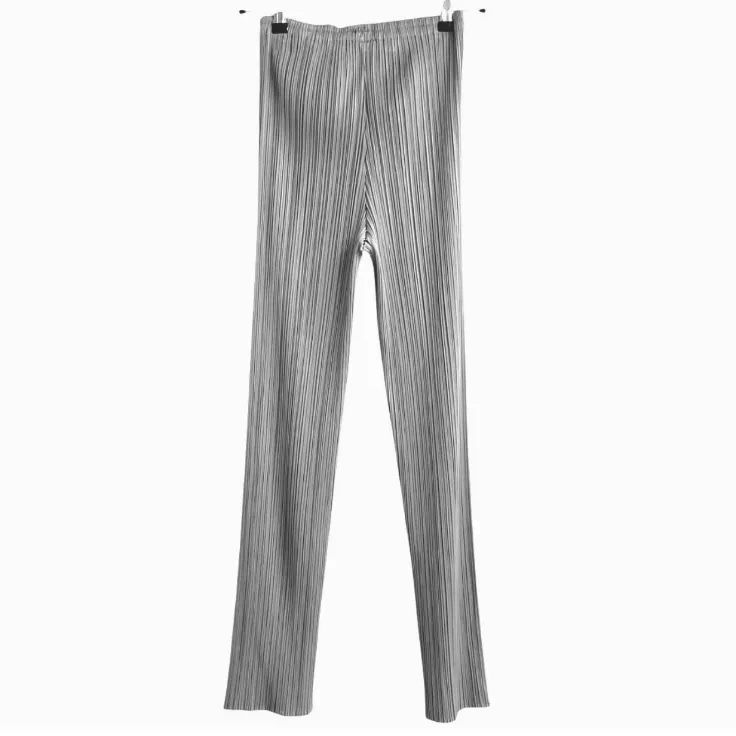 PLEATS PLEASE プリーツプリーズ イッセイミヤケ プリーツ 長袖