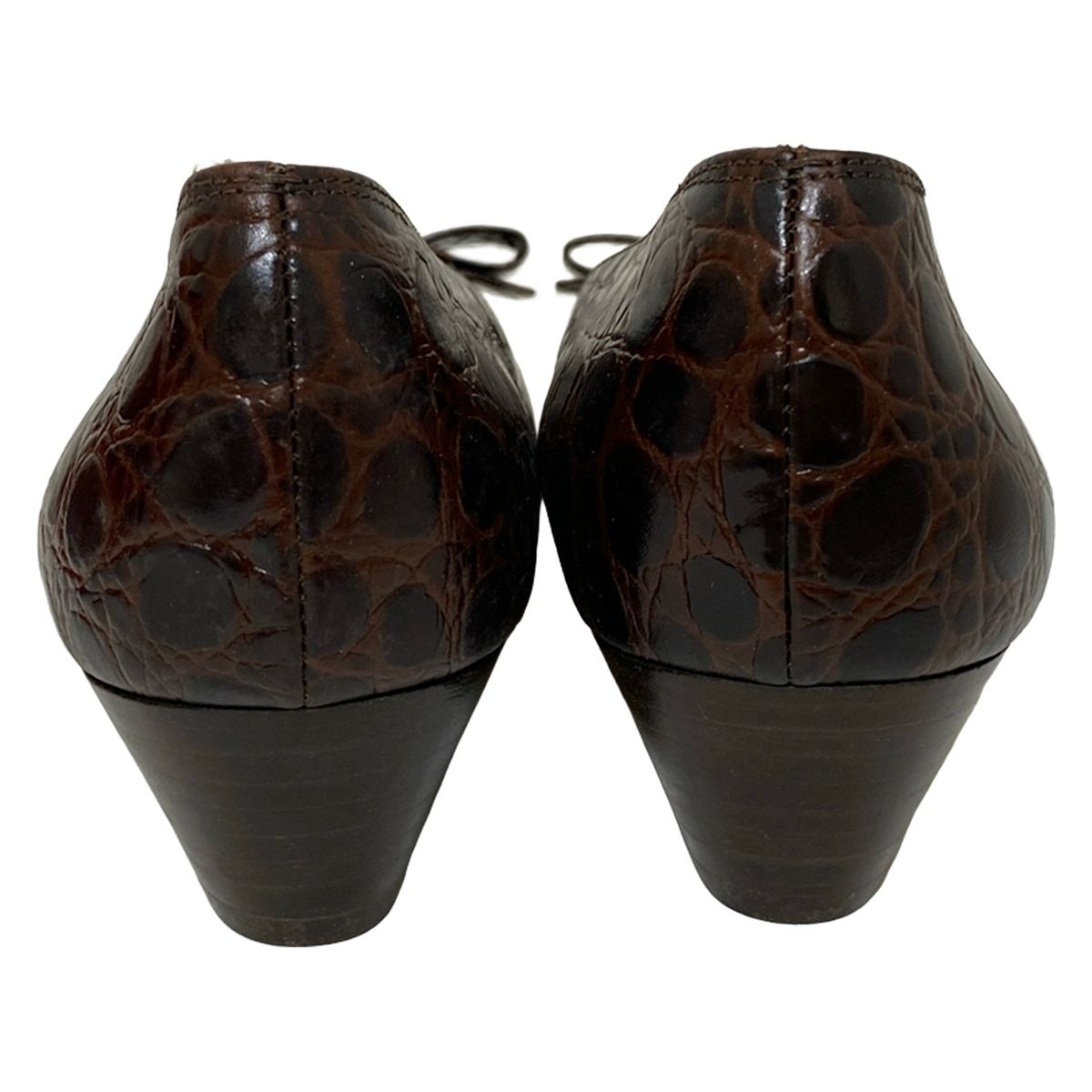 FERRAGAMO/SalvatoreFerragamo(サルバトーレフェラガモ) パンプス 9B