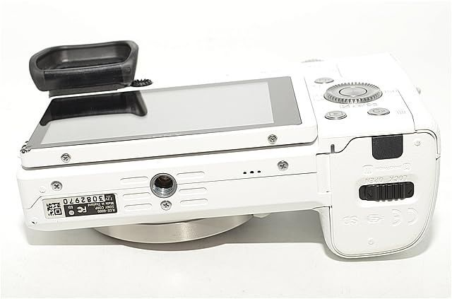618☆良品・ショット数6485回☆SONY(ソニー) ミラーレス一眼 α6000