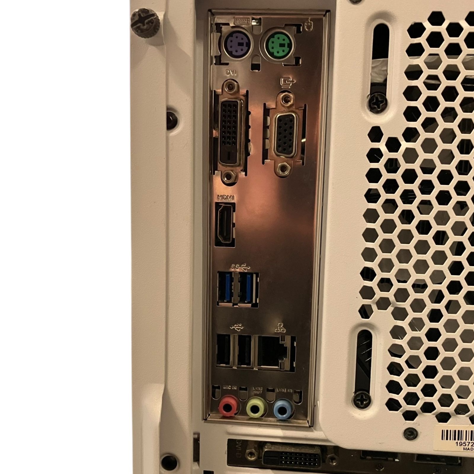 自作の9400f gtx1660デスクトップ 自作の9400f gtx1660デスクトップ ゲーミングPC i5-9400F/16GB/GTX1660