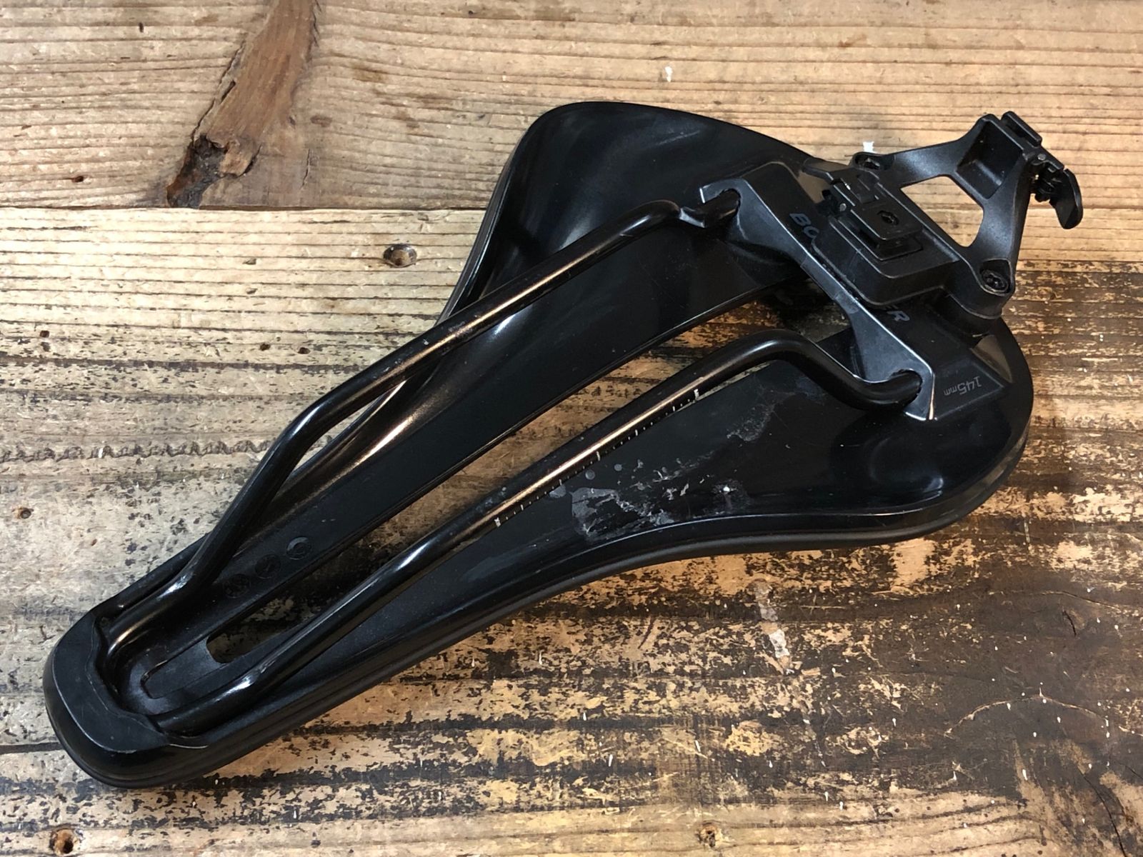 JP595 ボントレガー BONTRAGER AEOLUS COMP スチールレール サドル 黒