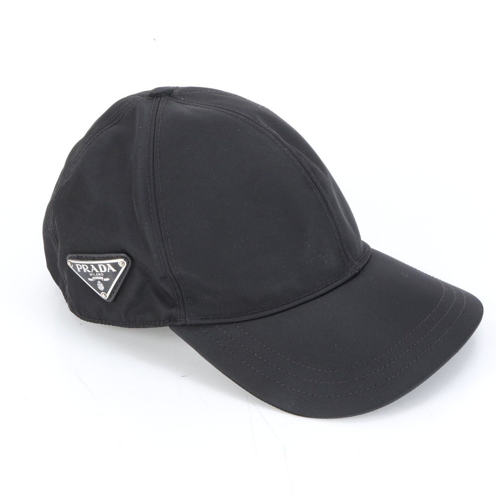 未使用 プラダ RFID付 リナイロン トライアングルロゴ ベースボール