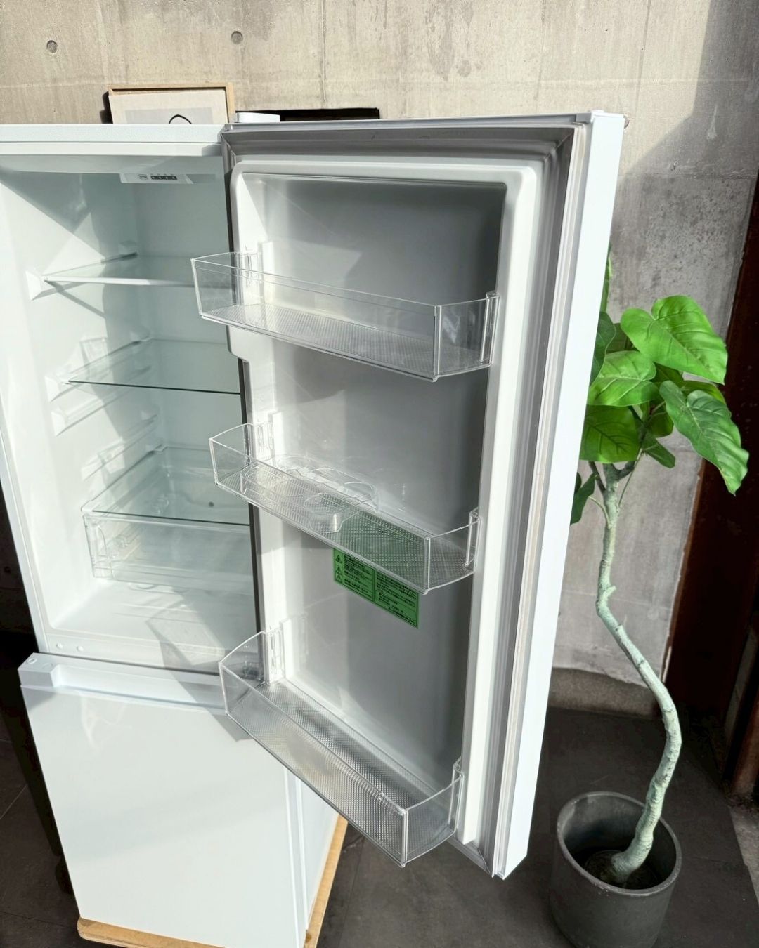 設置まで✨ comfee 一人暮らし冷蔵庫 173L✨ 2024年製⭕️ - メルカリ