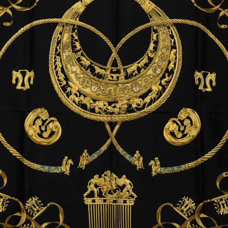 エルメス カレ90 LES CAVALIERS D'OR 黄金の騎士 ブラック イエロー