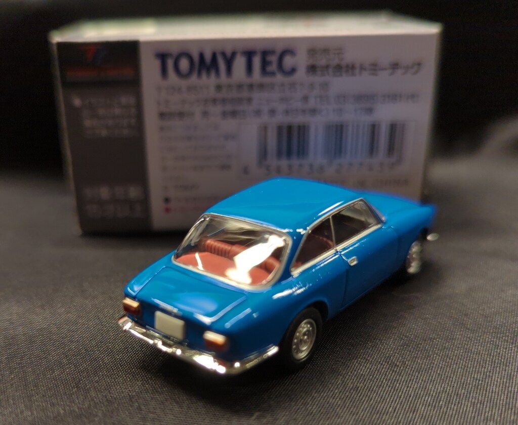 トミーテック TOMICA LIMITED VINTAGE アルファロメオ GT1300 ジュニア