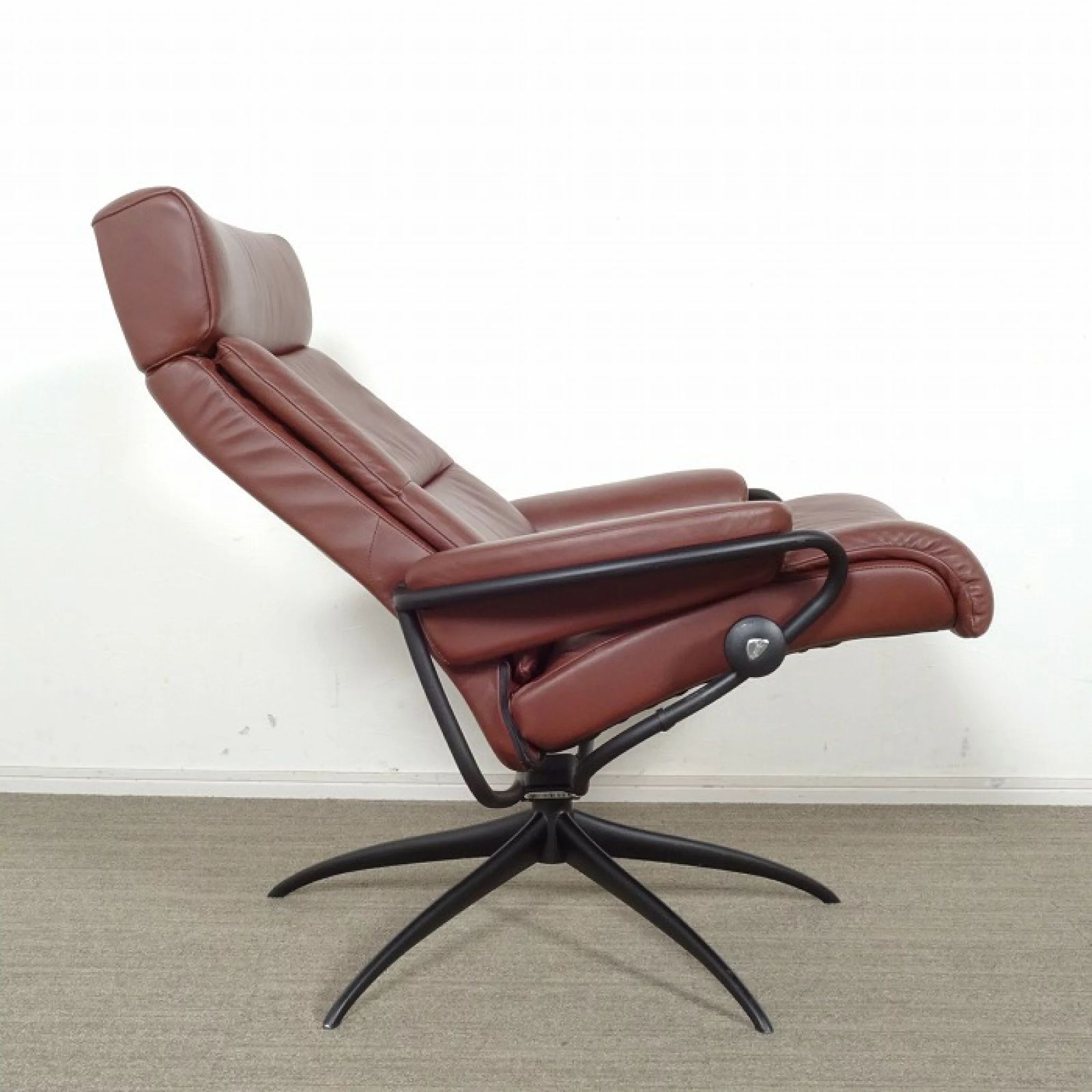 ◾︎SELUNO◾︎ 【展示美品】EKORNES エコーネス Stressless