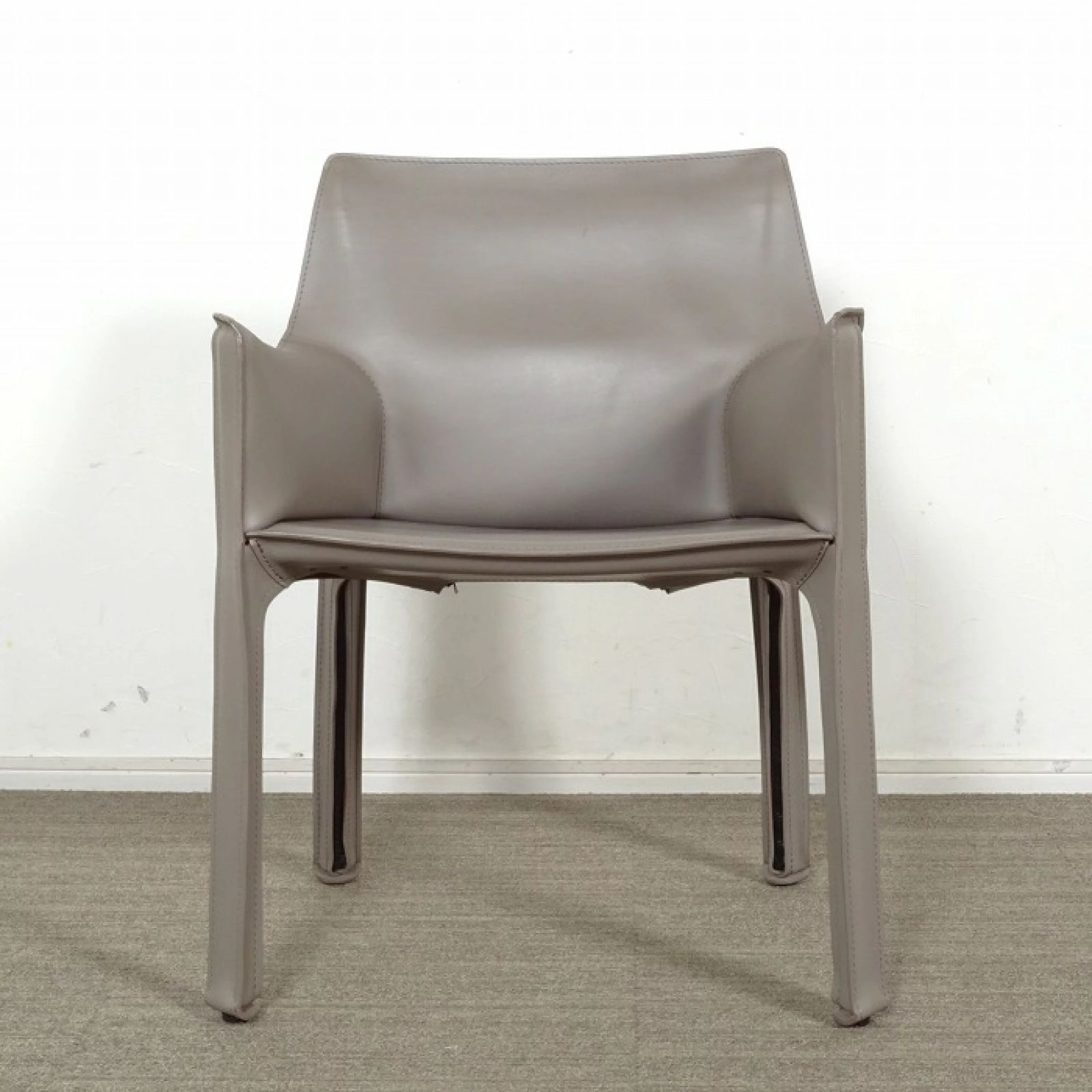 ◾︎SELUNO◾︎ 【展示超美品】Cassina カッシーナ 413 CAB / キャブ