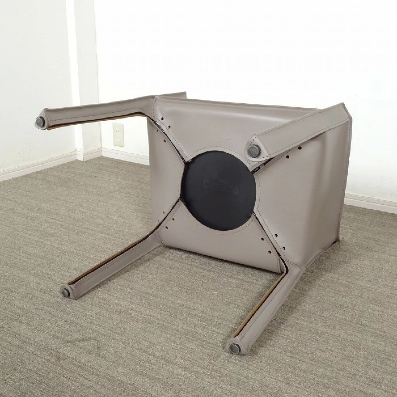 ◾︎SELUNO◾︎ 【展示超美品】Cassina カッシーナ 413 CAB / キャブ 