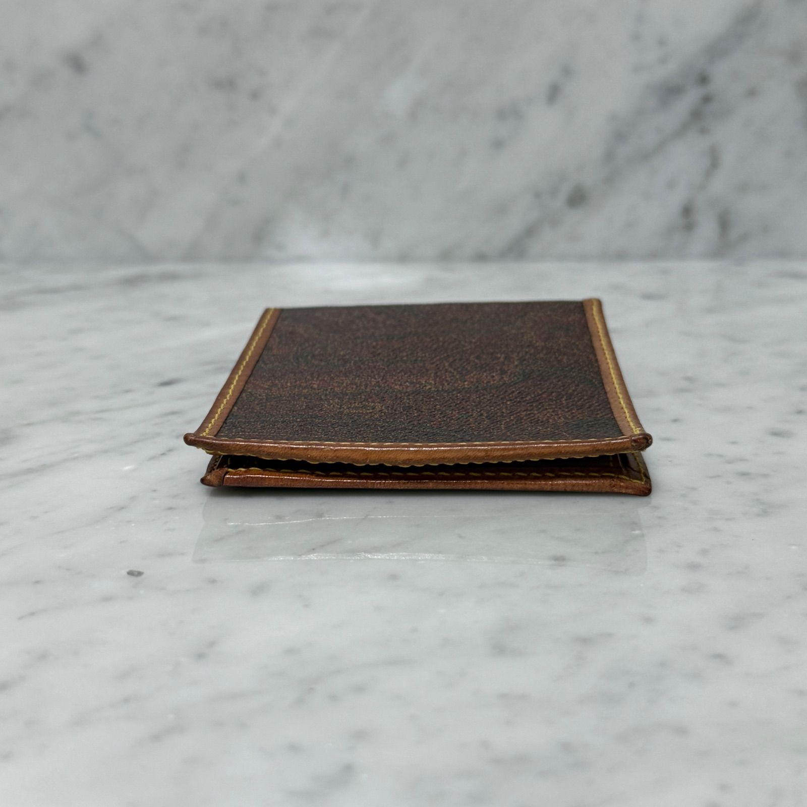 ETRO エトロ 二つ折り財布 ブラウン 本革 レザー ペイズリー 総柄