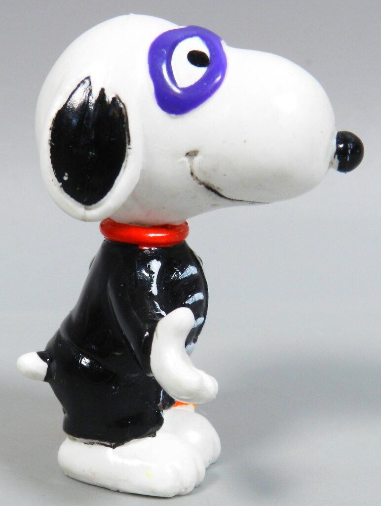 Whitman's PVCフィギュア スヌーピー ハロウィン TRICK OR TREAT 黒