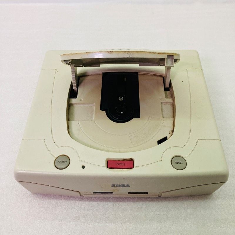 SEGA HST3220 セガサターン本体（ジャンク品）とソフトセット。 セガ