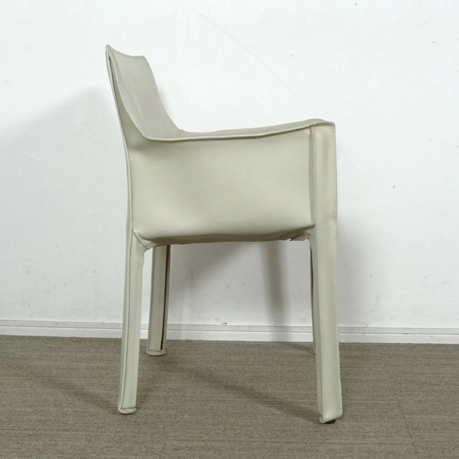 ◾︎SELUNO◾︎ 【展示良品】Cassina カッシーナ 413 CAB / キャブ