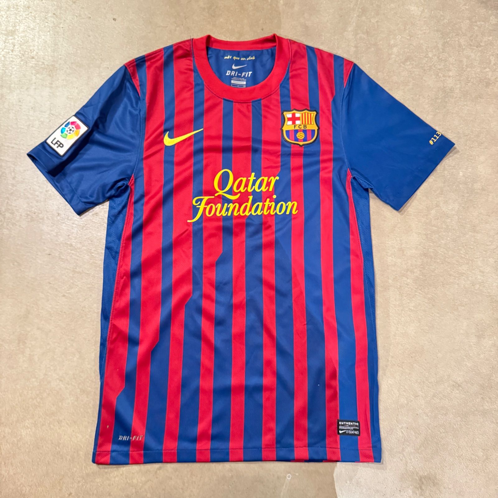 【正規品】ピケ　FCバルセロナ ユニフォーム FC バルセロナ ユニフォーム／3 ピケ FC BARCELONA PIQUE ／美品 当時