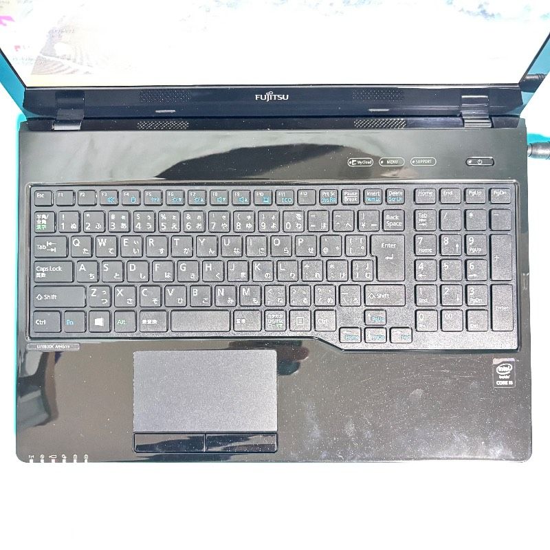 SSDで爆速☆メモリ8G・カメラ・DVDマルチ・Win11・ノートパソコン 動作良好◎【オフィス付】メモリ8GB☆爆速SSD搭載☆動作良好◎富士通