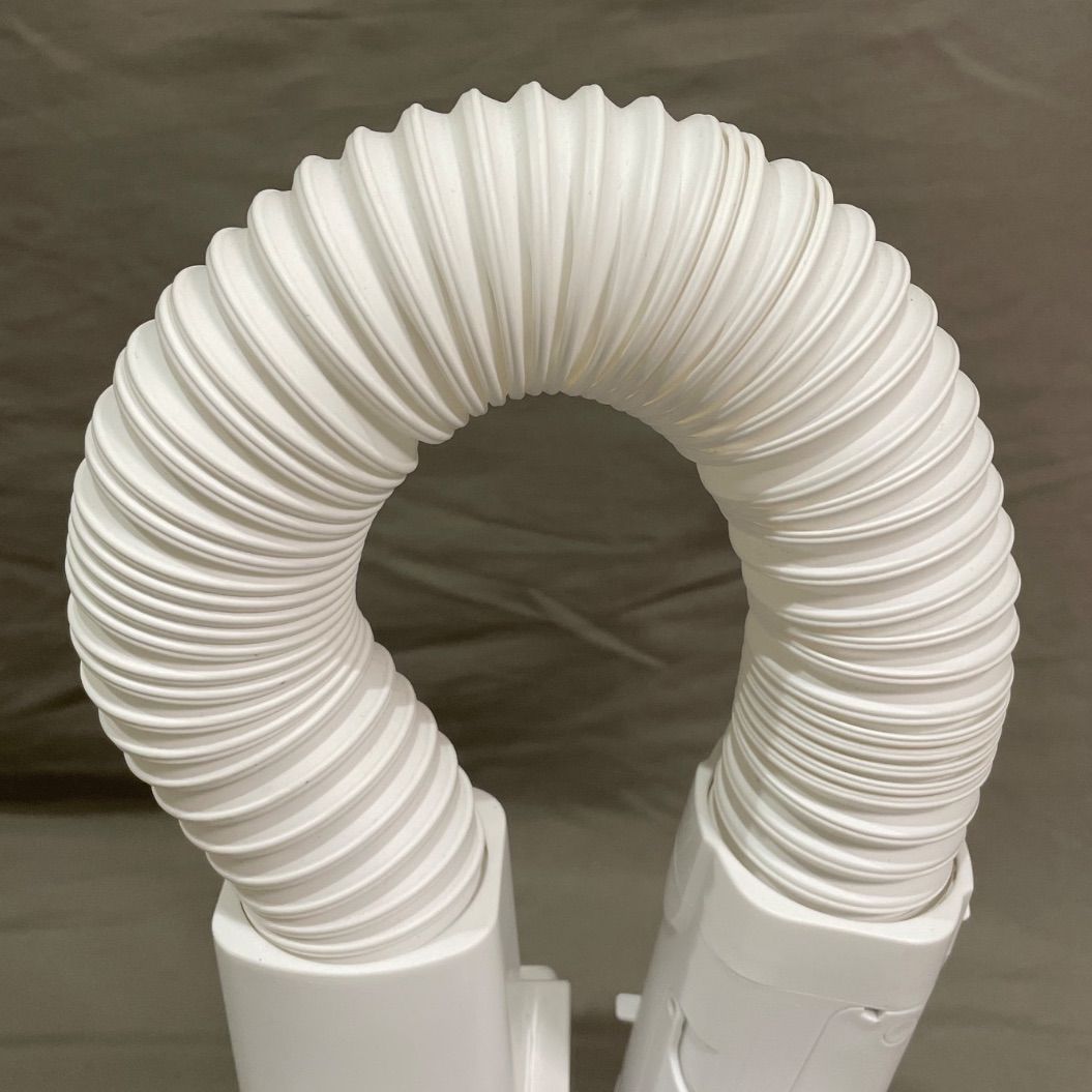 IRIS OHYAMA 布団乾燥機 カラリエ『KFK-104R-W』2022年製♪ - メルカリ