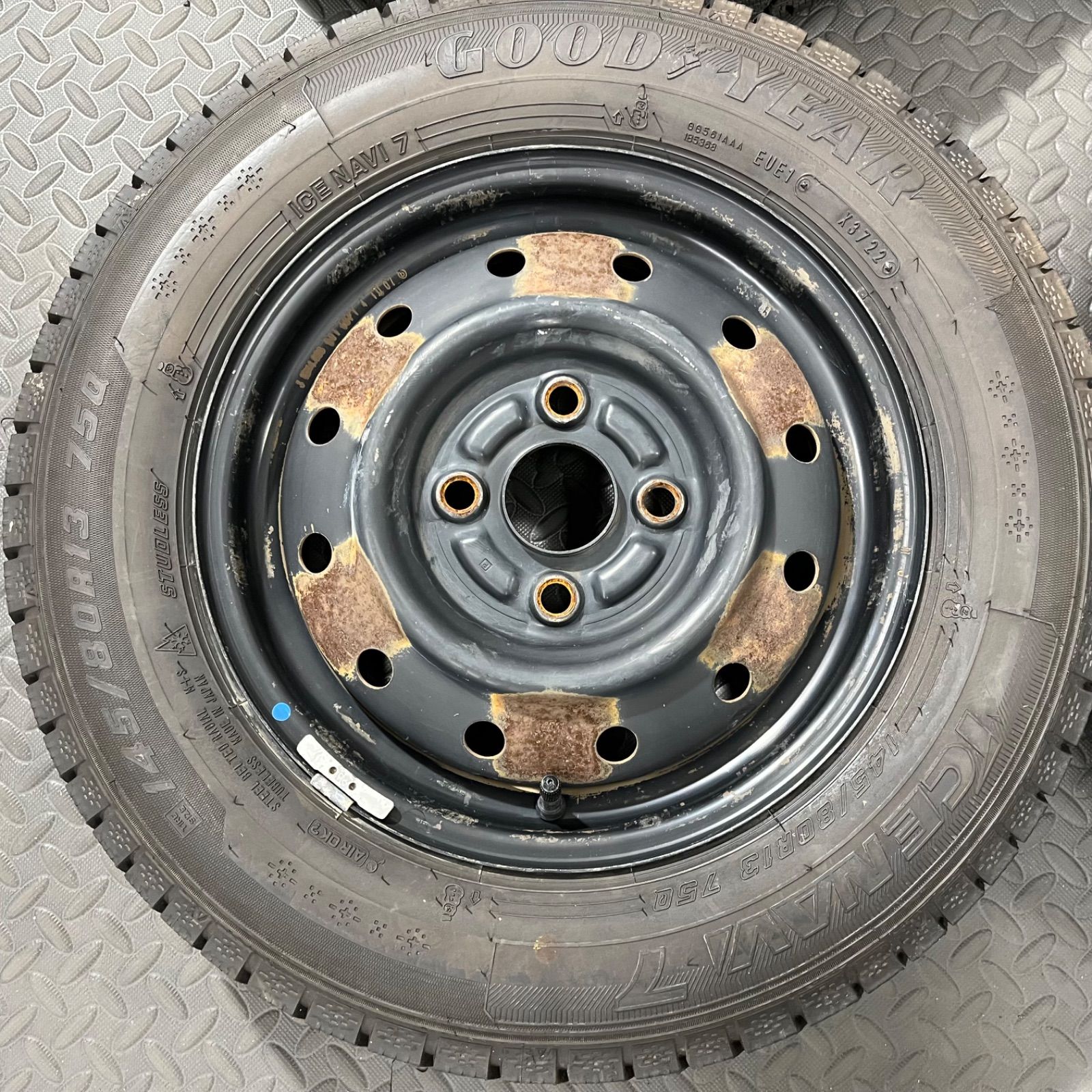 22年製 145/80R13 グッドイヤー アイスナビ7 スズキ アルト ワゴンR