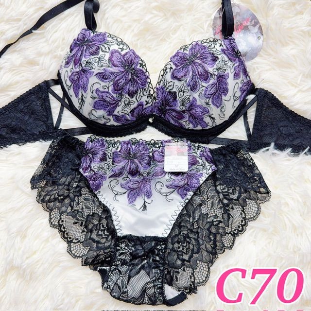 ブラショーツセット C70 高級感 花柄刺繍 フラワー柄 ビジュー バック