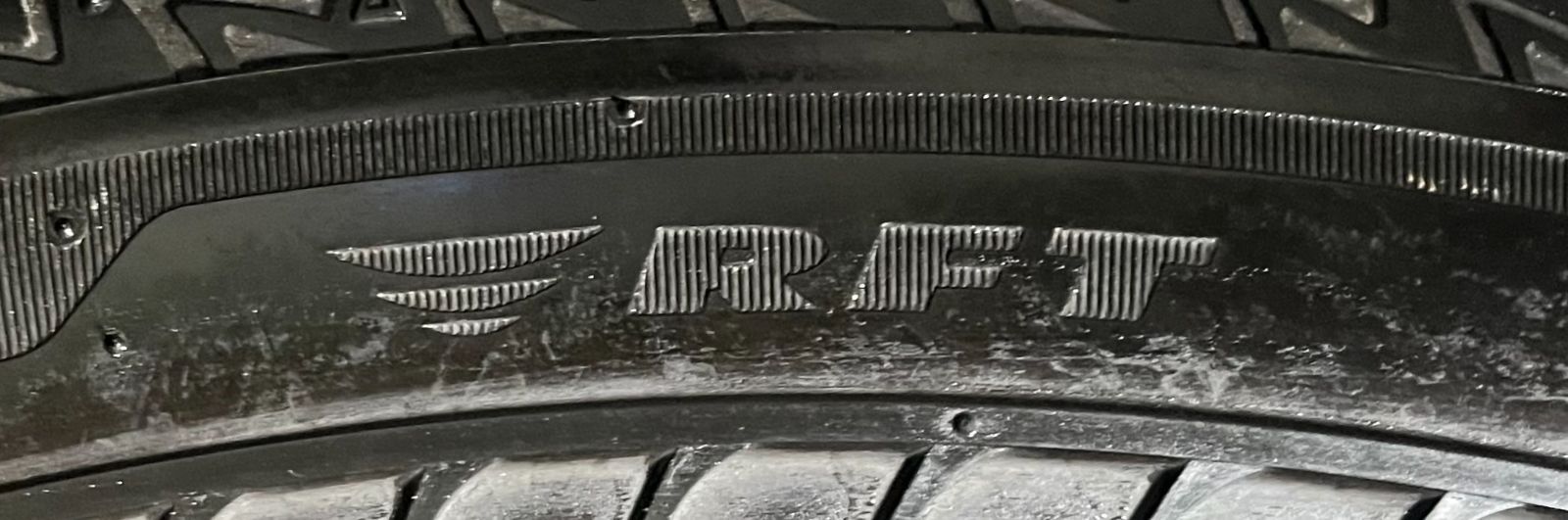 2022年製 約8分山 ブリヂストン BRIDGESTONE トランザ TURANZA T005A