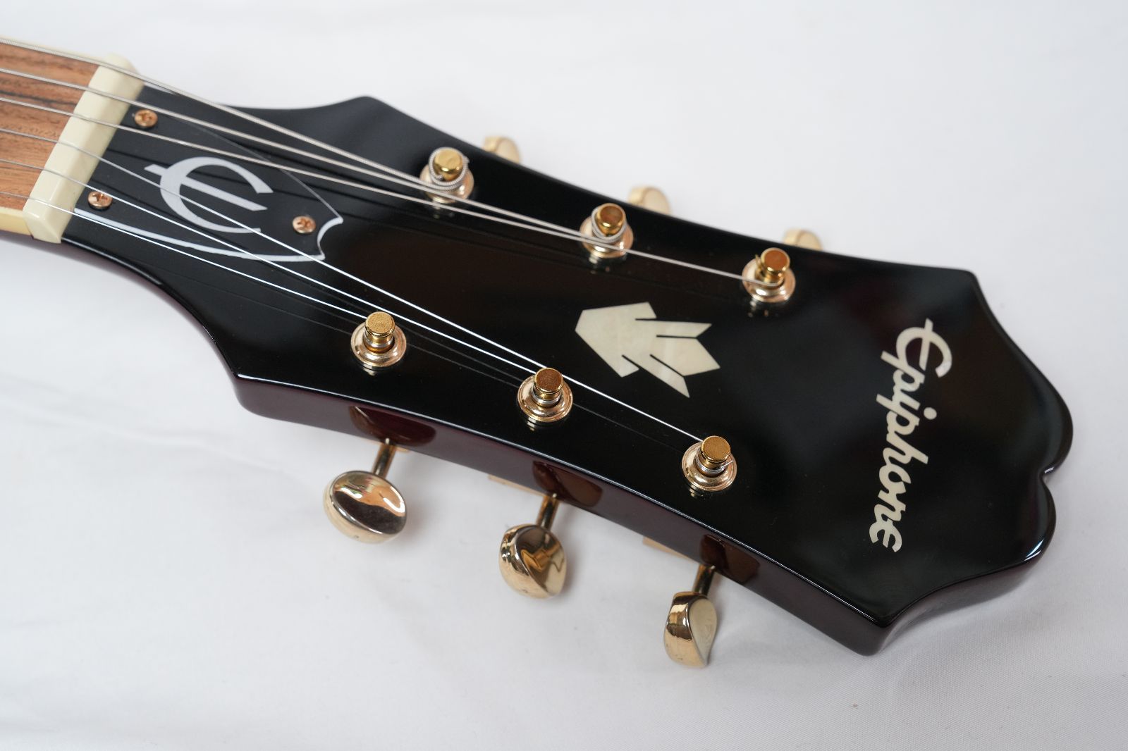 ☆Epiphone☆Riviera P93 WR セミアコ P-90×3 Bigsby搭載 2019年製 美