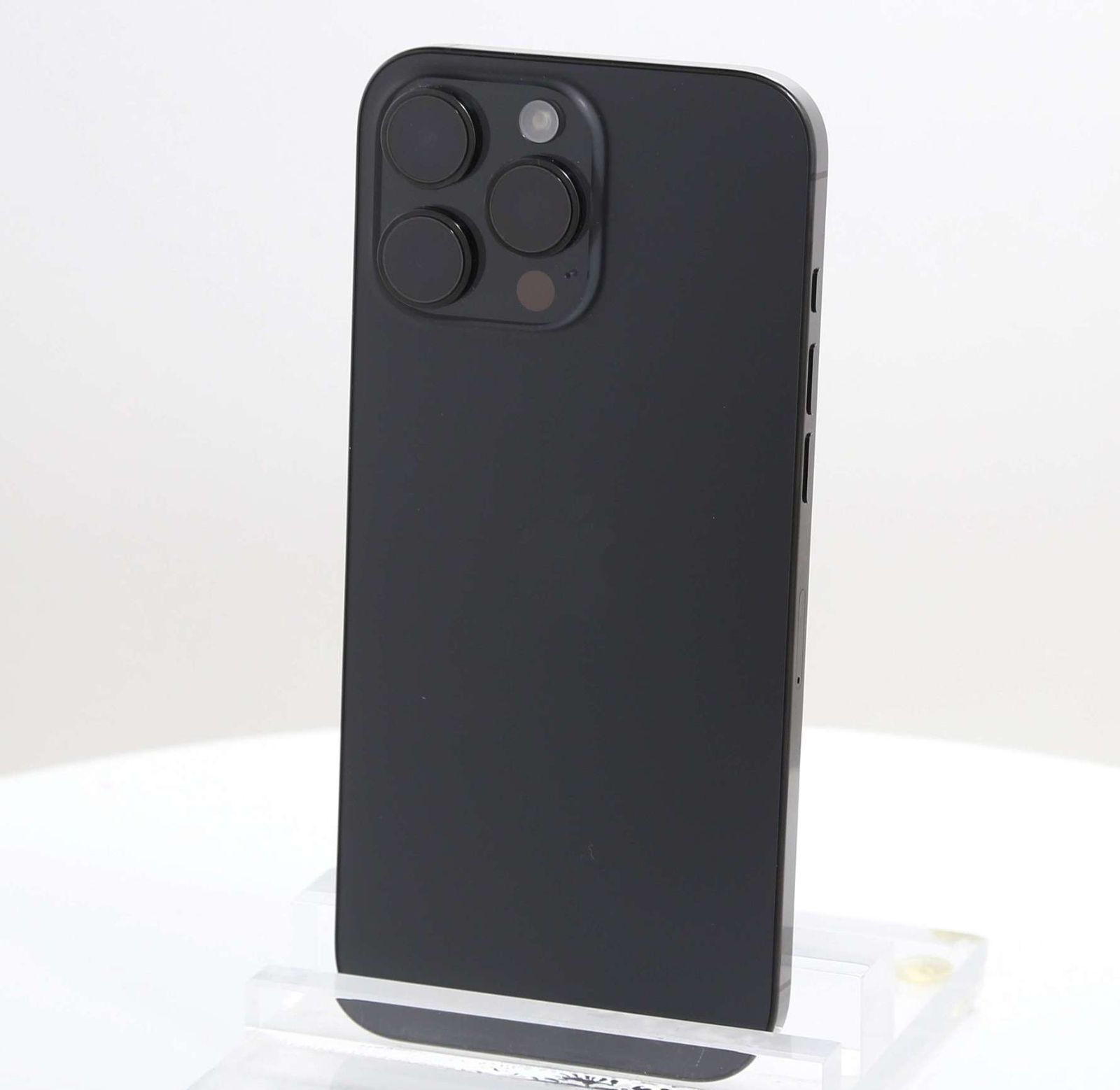 【ほぼ新品、在庫1点のみ】iPhone16ProMaxブラックチタニウム 1TB ほぼ新品】iPhone16 Pro Max 1TB ブラックチタニウム MYWQ3J／A SIM