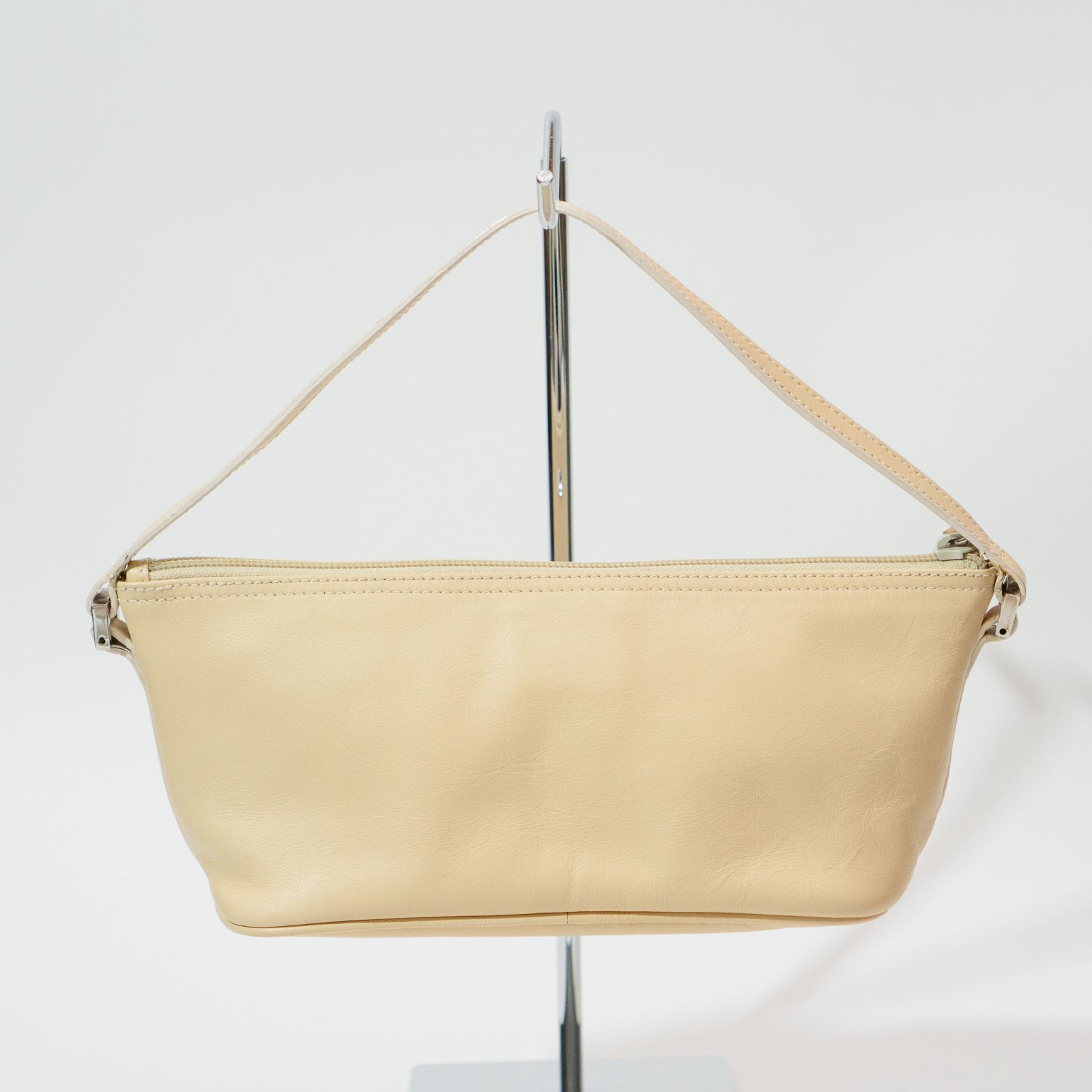GUCCI グッチ レザー ポーチバッグ ハンドバッグ ミニバッグ ベージュ 