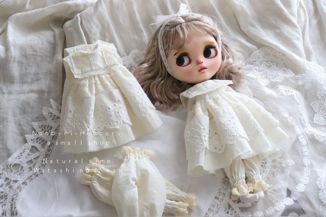 ☆アウトフィット 手作り モモコさん ブライス ボンネットとドレス