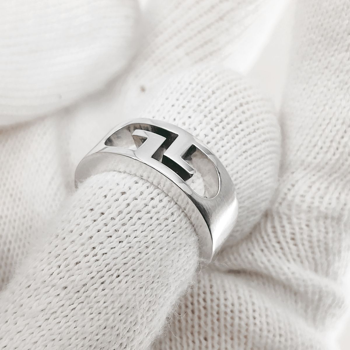 GUCCIリング 24号 カットリング カットアウト スターリングシルバー925