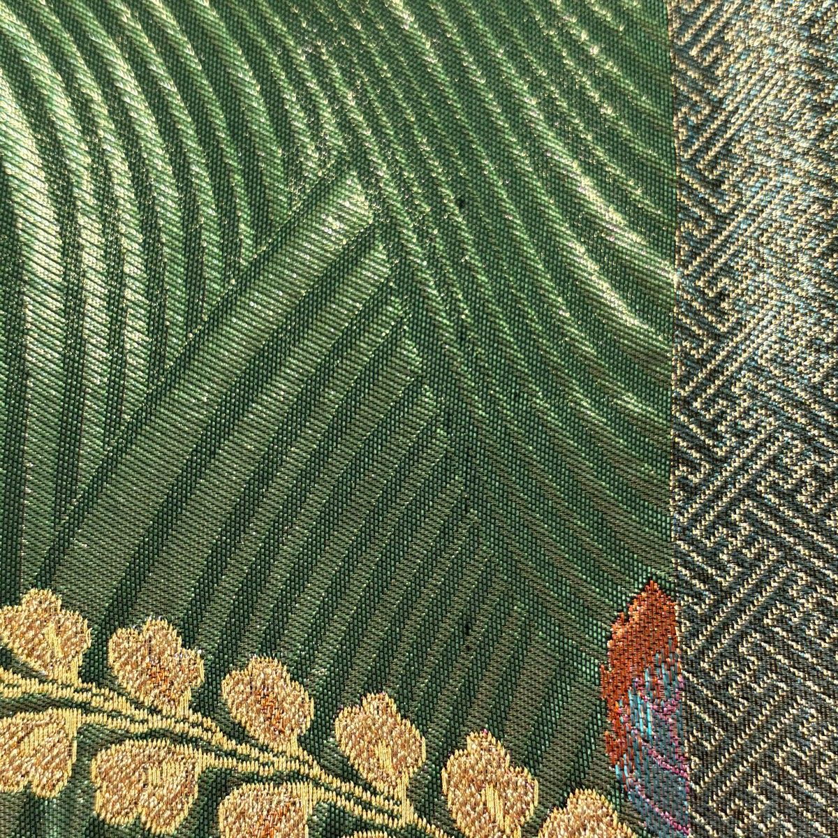 袋帯 秀品 草花 蝶 金糸 箔 緑 六通 正絹 【中古】 - メルカリ