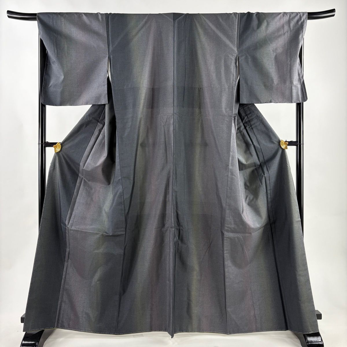 美品】 大島紬 身丈165cm 裄丈68cm L 袷 鈴乃屋 幾何学 縦ぼかし 灰緑