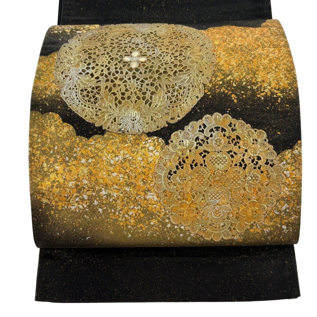 袋帯 秀品 華文 雲文 金銀彩 螺鈿 黒 お太鼓柄 正絹 【中古】 - メルカリ