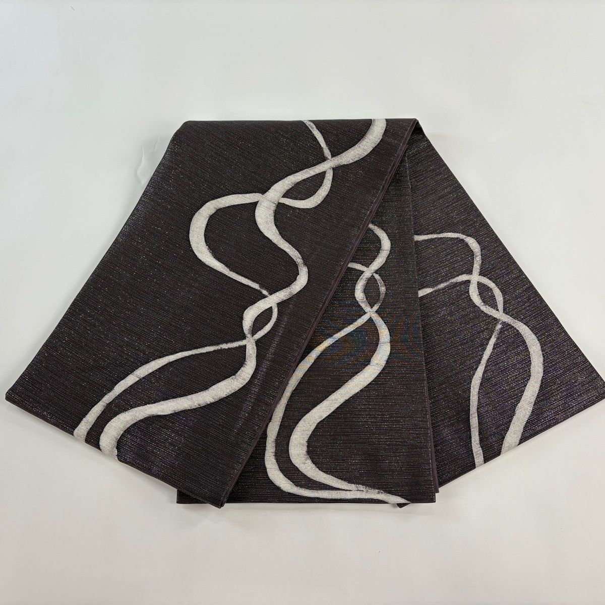 44黒とグレーの幾何学模様 袋帯 袋帯 秀品 幾何学模様 箔 茶紫 六通 正絹 【中古】 - メルカリ