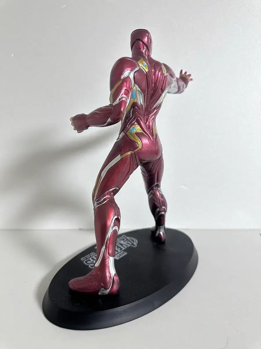 コミック・マスターピース DIECAST】『アベンジャーズ・キャンパス』1/6スケールフィギュア アイアンマン・マーク80 |  株式会社ホットトイズジャパン アベンジャーズ アイアンマン フィギュア