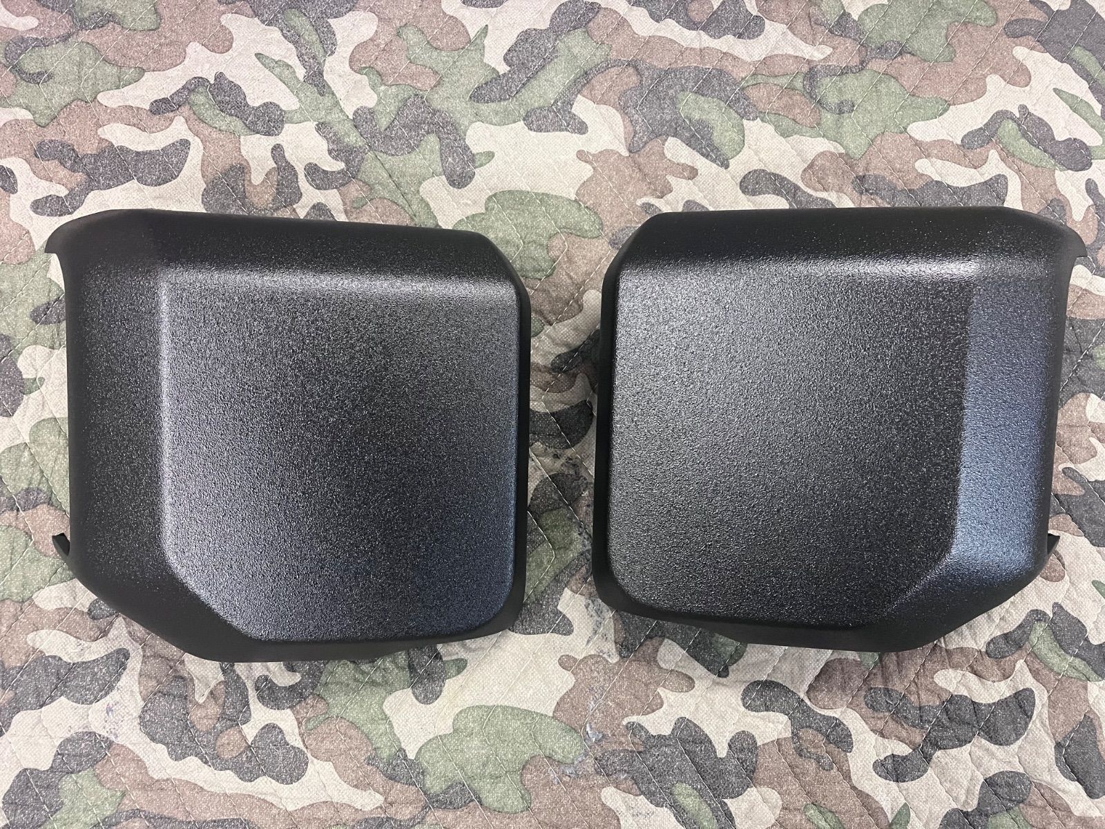 ランドクルーザー 250 純正ドアミラーカバー ラプターライナー 中目肌