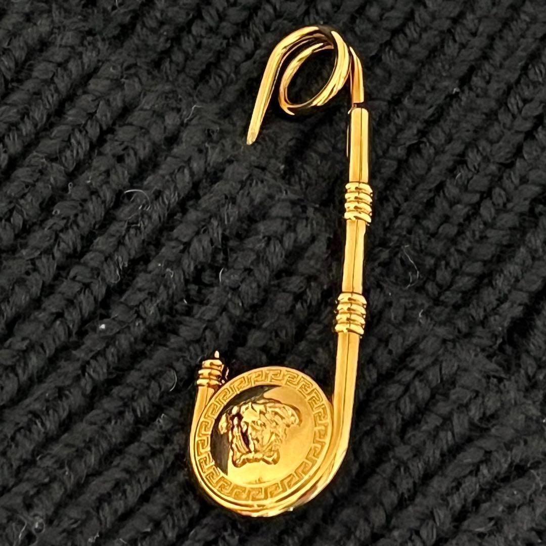 未使用級 現行 VERSACE 安全ピン ニット帽 ユニセックス RFID VERSACE