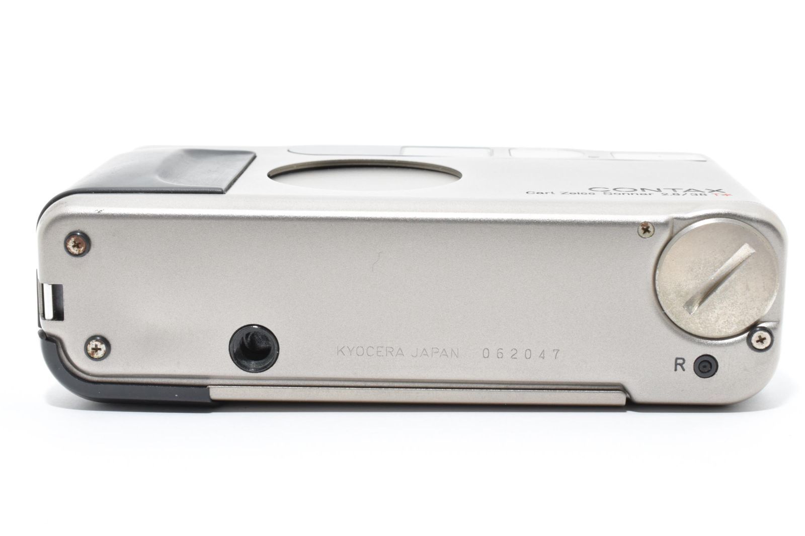 返品保証】☆実用品☆ CONTAX T2 コンタックス チタンシルバー +