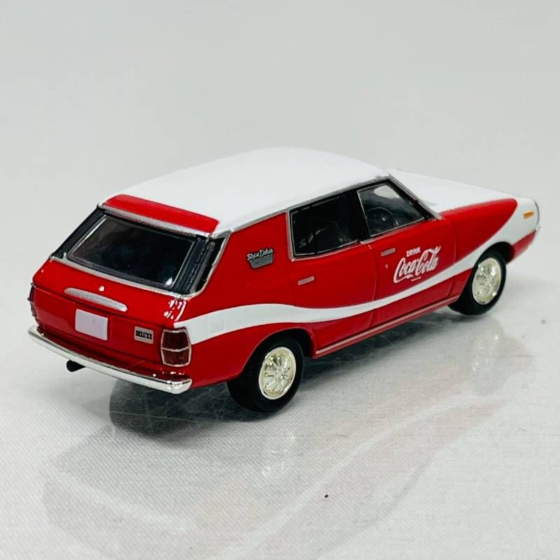 トミカリミテッドヴィンテージ　NISSANスカイラインバン（コカ・コーラ仕様） トミカリミテッドヴィンテージネオ LV-N67a ニッサン スカイライン