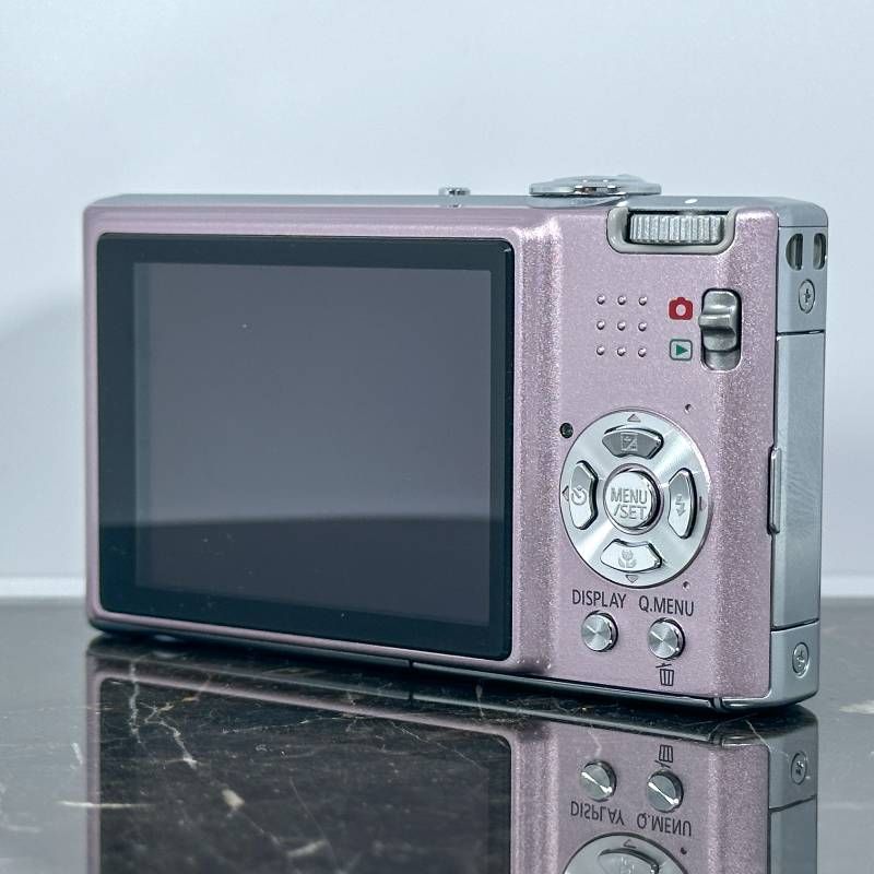 Panasonic LUMIX DMC-FX37 コンパクトデジタルカメラ 1000万画素 光学5