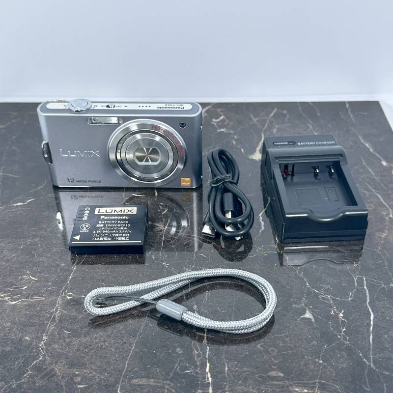 美品】Panasonic LUMIX DMC-FX60 シルバー 1210万画素 光学5倍ズーム