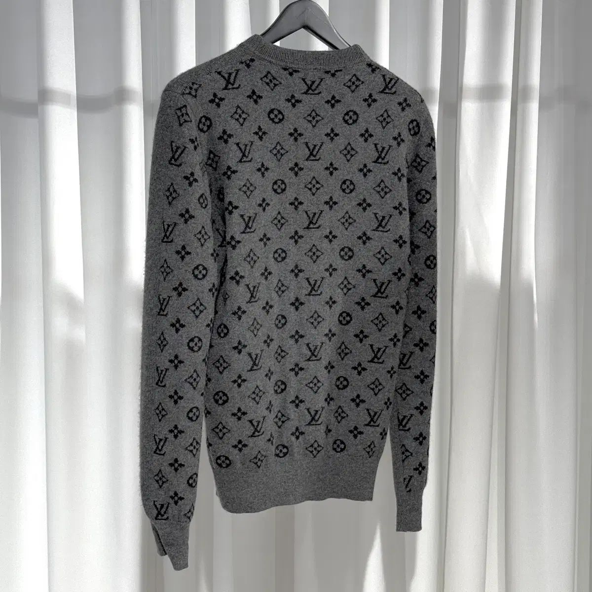 S) ルイヴィトン モノグラム ハーフアンドハーフ カシミア ニット