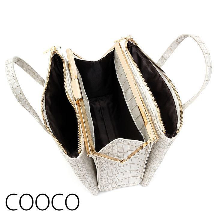 新品＊ COOCO クロコダイル柄型押ミニがま口ポシェット - メルカリ