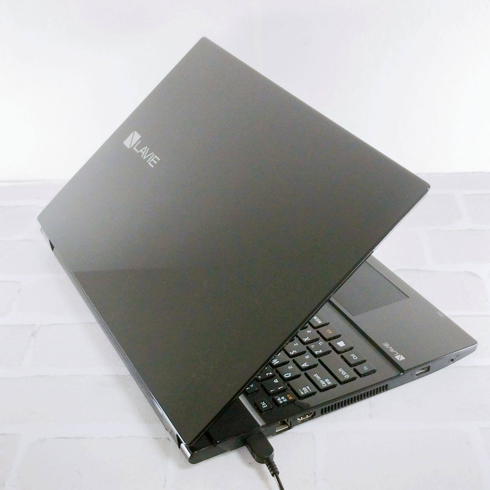 Windows11 ノートパソコン 1TBの大容量 NEC ノートPC LAVIE/Windows11/8GB/1TB/NECノートパソコン/252 新しいWindows 11で