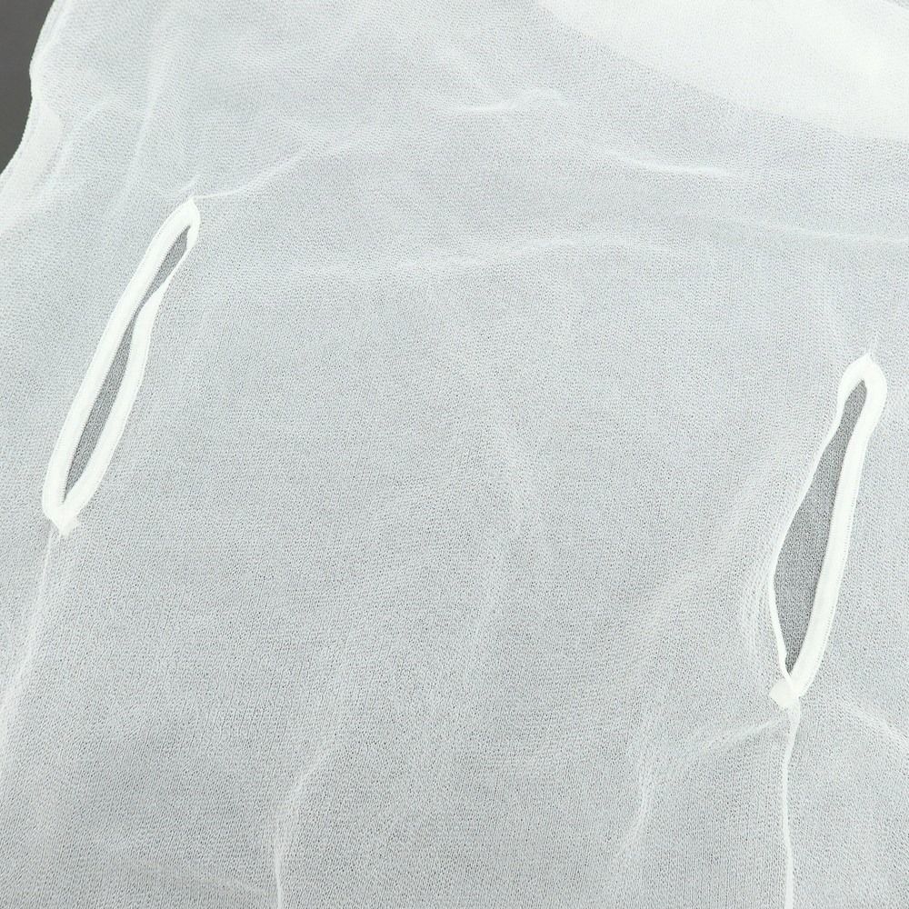 【中古】イッセイミヤケ ISSEY MIYAKE 2025年秋冬 ナイロン系 チュニック ホワイト【サイズ表記なし（L位）】【レディース】 ISSEY MIYAKE - 【中古】イッセイミヤケ ISSEY MIYAKE 2025年秋冬