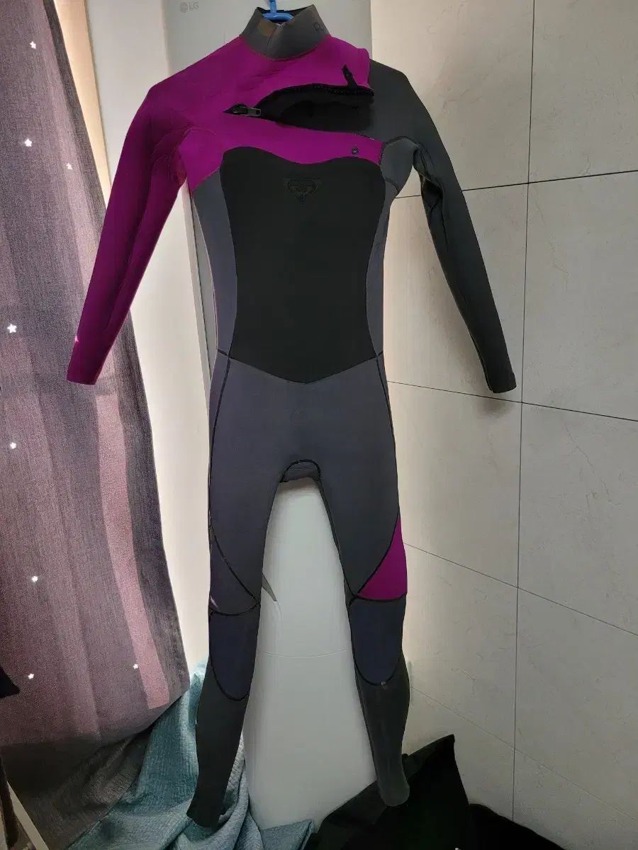 Roxy(ロキシー) レディース サーフィン ウェットスーツ 4/3 スキューバ