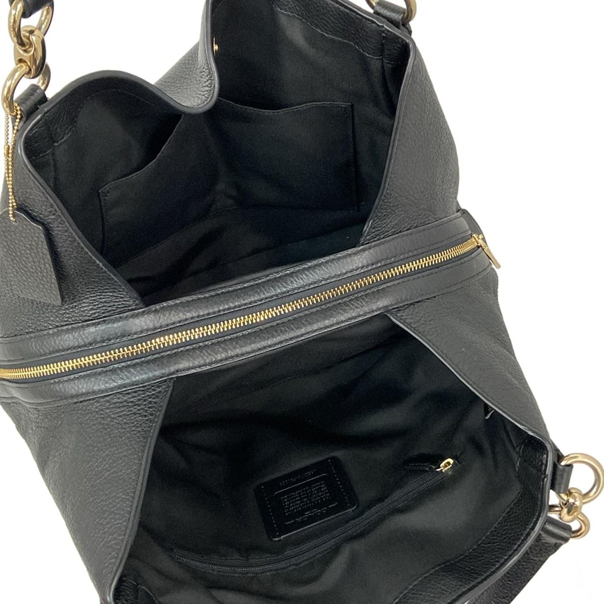 COACH(コーチ) ショルダーバッグ美品 ラグジュアリーペブルドレザー