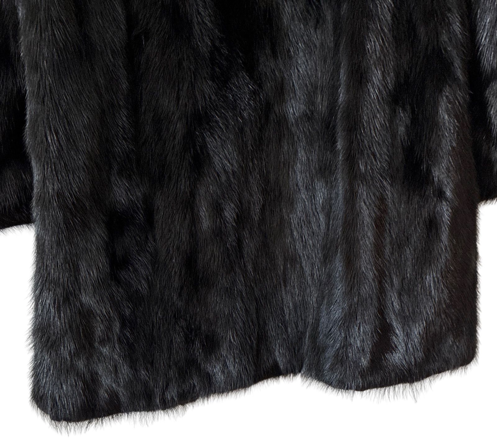 毛皮コート リバーシブル　黒　未使用 Z1725 Takagi タカギミンク 毛皮コート ミンク 日本製 レディース