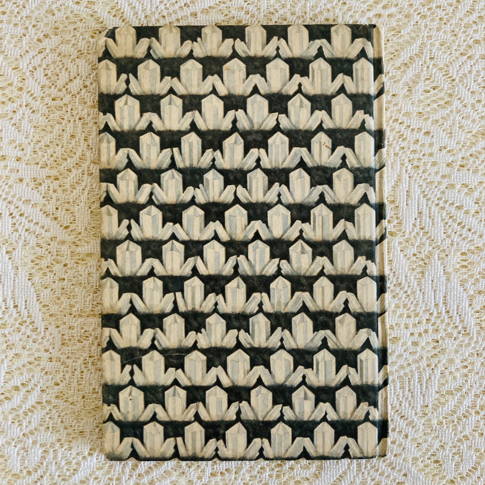 小さな鉱物の本 インゼル文庫 No. 54 鉱物・宝石の美しいイラスト