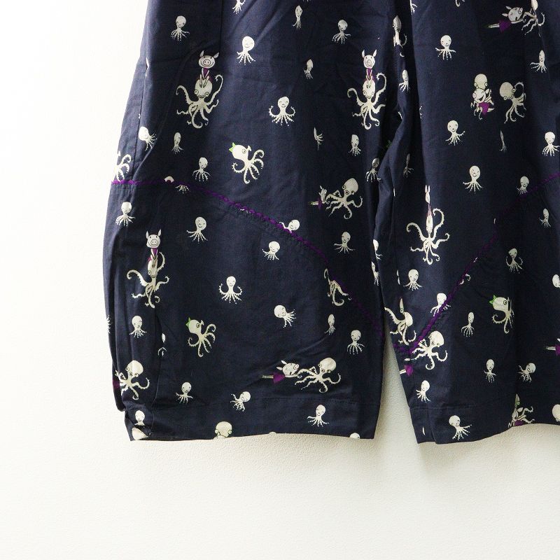 99mamaです。オレボレブラ♥️ぶたさんカラフル動物プリントネイビー