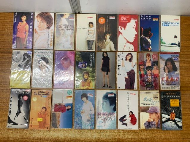 △01)【1点限り!】女性アーティストの8cmCD まとめ売り約160点大量