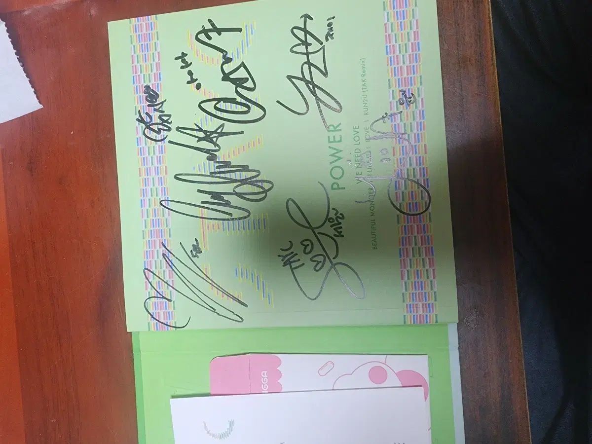 STAYC ステイシー サイン入り アルバム