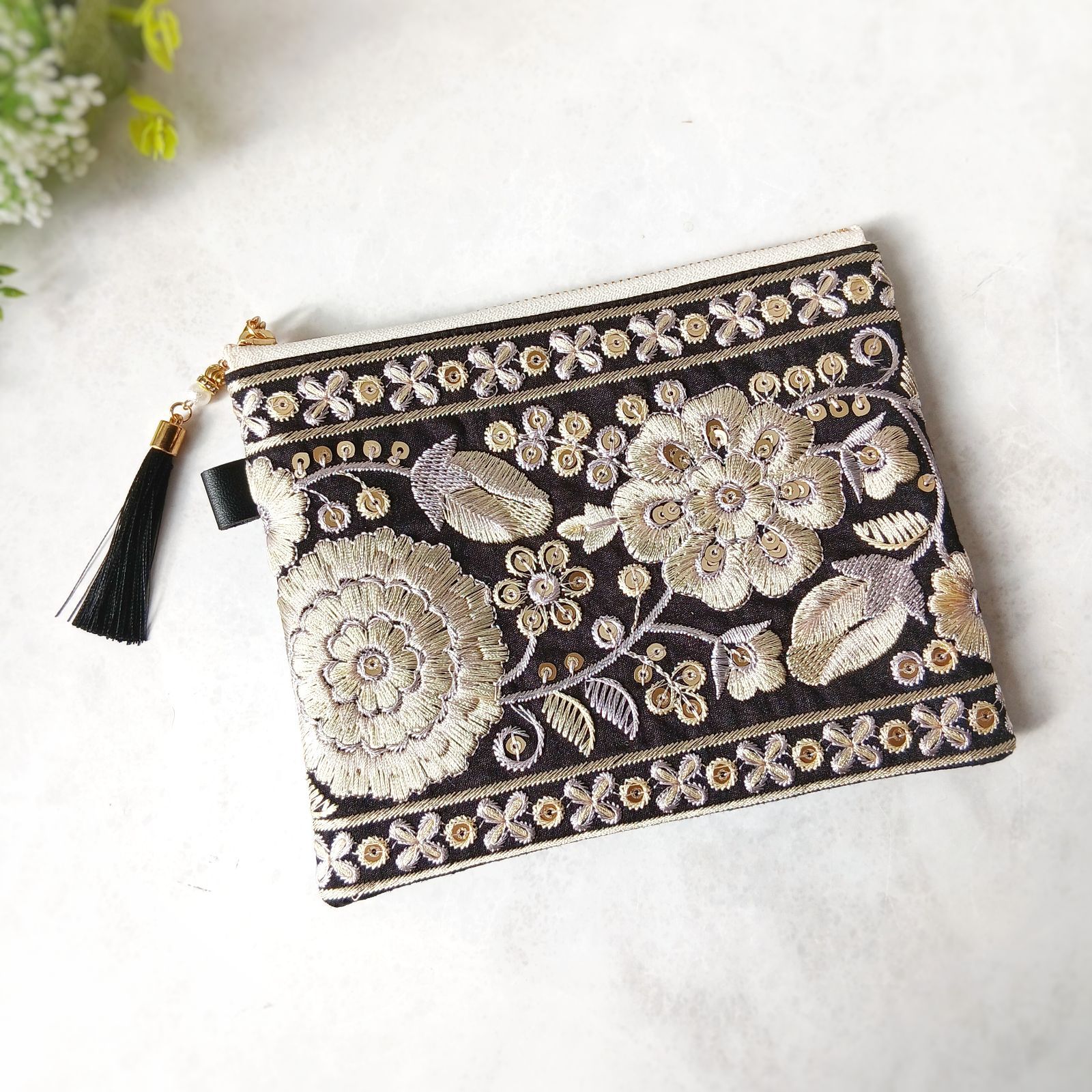 インド刺繍リボンのフラットポーチ 16cm Vol.2 - メルカリ
